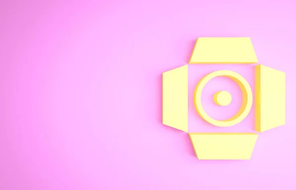 Icono del proyector Yellow Movie aislado sobre fondo rosa. Efecto de luz. Escena, estudio, espectáculo. Concepto minimalista. 3D ilustración 3D render — Foto de Stock