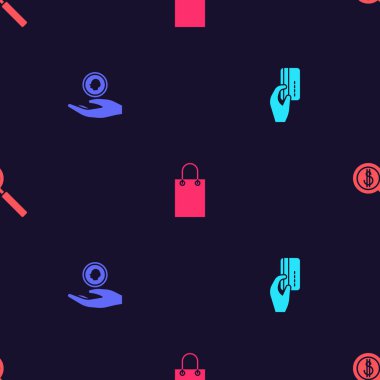 Kredi kartı, madeni para, kağıt alışveriş torbası ve kusursuz desenli büyüteçle el ele tutuşun. Vektör.