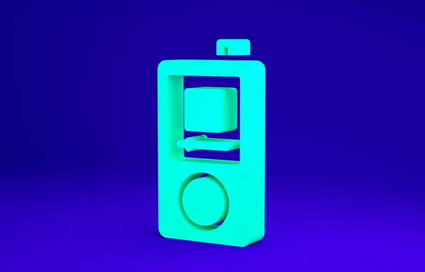 Icône de lecteur de musique verte isolée sur fond bleu. Dispositif de musique portable. Concept de minimalisme. Illustration 3D rendu 3D — Photo