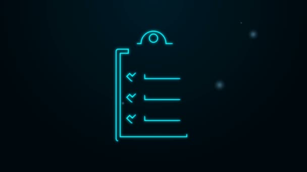 Glowing neon line Clipboard dengan ikon checklist terisolasi pada latar belakang hitam. Animasi grafis gerak Video 4K — Stok Video