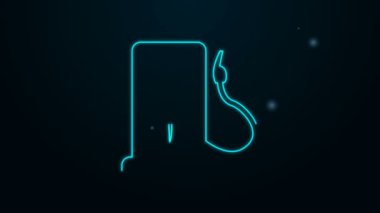 Parlayan neon hattı biyoyakıt konsepti yakıt başlığı ve yaprak ikonu siyah arka planda izole edildi. Yapraklı benzin istasyonu. Eko yakıt ikmali. 4K Video hareketli grafik canlandırması