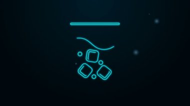 Siyah zemin üzerinde su ikonu olan parlak neon çizgisi. Soda bardağı. Taze soğuk içecek sembolü. 4K Video hareketli grafik canlandırması