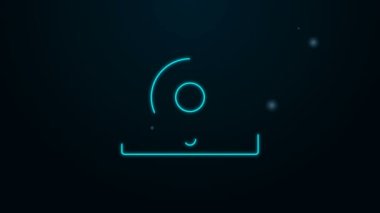 Parlayan neon hattı Otolaryngological baş yansıtıcı simgesi siyah arkaplanda izole edildi. Hastaların kulak, boğaz ve burun muayenesi için ekipman. 4K Video hareketli grafik canlandırması