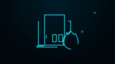 Yanan ev simgesinde parlayan neon hattı yangını siyah arka planda izole edildi. Sigorta konsepti. Güvenlik, güvenlik, koruma, konsept koruma. 4K Video hareketli grafik canlandırması