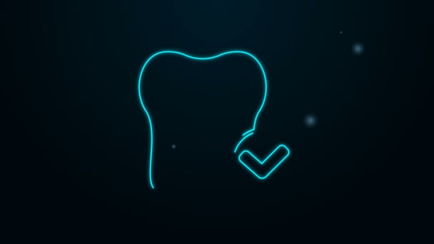 Glowing neon line Tooth whitening concept icon isolated on black background. Tooth symbol for dentistry clinic or dentist medical center. 4K Video motion graphic animation — Stock Video