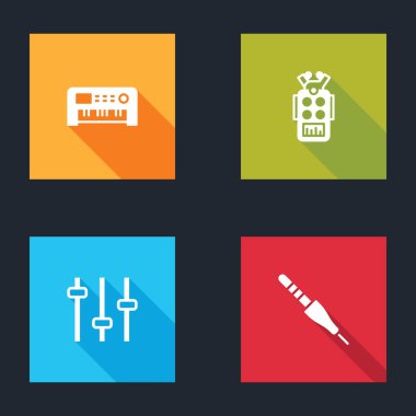 Müzik sentezleyiciyi, mikrofonu, eşitleyiciyi ve ses kriko simgesini ayarla. Vektör.