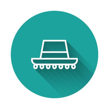 Beyaz çizgi geleneksel İspanyol şapka ikonu uzun gölgeli izole edilmiş. Yeşil daire düğmesi. Vektör.