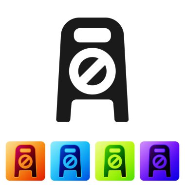 Siyah ıslak zemin ve temizlik ikonu beyaz arka planda izole edildi. Temizlik hizmeti konsepti. Renkli kare düğmelerle simgeleri ayarla. Vektör İllüstrasyonu.