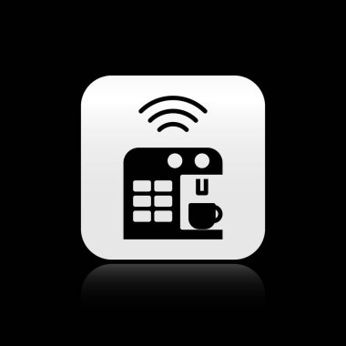 Siyah akıllı kahve makinesi simgesi siyah arkaplanda izole edildi. İnternet kavramının kablosuz bağlantısı. Gümüş kare düğme. Vektör.