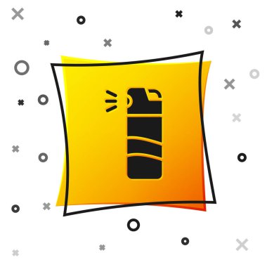 Beyaz arka planda izole edilmiş kara biber spreyi ikonu. OC gazı. Capsicum nefsi müdafaa spreyi. Sarı kare düğme. Vektör.