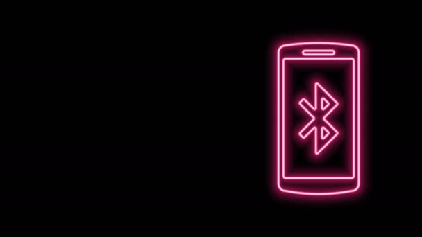 Glödande neon line Smartphone med bluetooth symbol ikon isolerad på svart bakgrund. 4K Video motion grafisk animation — Stockvideo