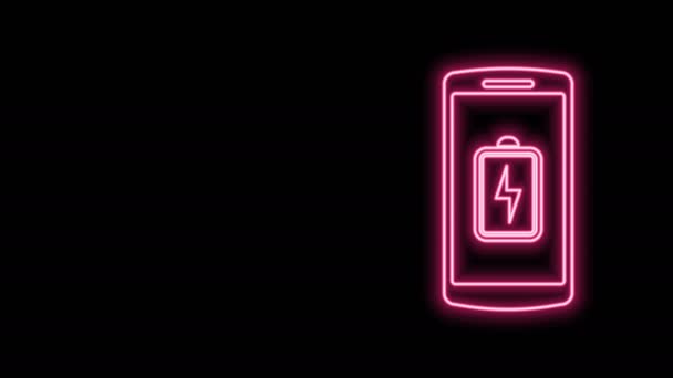 Gloeiende neon lijn Smartphone batterij opladen pictogram geïsoleerd op zwarte achtergrond. Telefoon met bijna lege batterij. 4K Video motion grafische animatie — Stockvideo