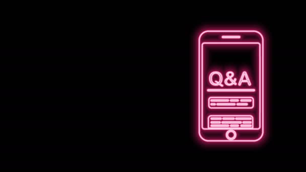 Línea de neón brillante Teléfono móvil con icono de pregunta y exclamación aislado sobre fondo negro. Preguntas frecuentes. Animación gráfica de vídeo 4K — Vídeos de Stock