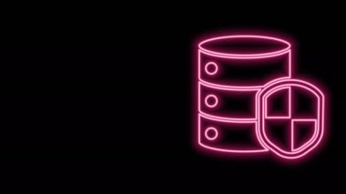 Siyah arkaplanda izole edilmiş kalkan simgesi ile parlayan neon hattı sunucusu. Saldırılara karşı koruma. Ağ güvenlik duvarı, yönlendirici, anahtar, veri. 4K Video hareketli grafik canlandırması