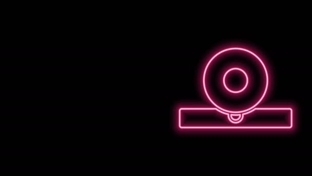 Glödande neon linje Otolaryngological head reflector ikon isolerad på svart bakgrund. Utrustning för inspektion av patientens öra, hals och näsa. 4K Video motion grafisk animation — Stockvideo