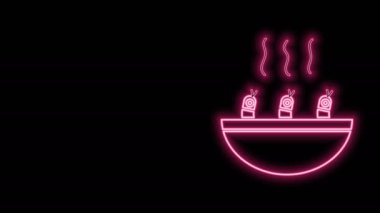 Siyah zemin üzerinde karides simgesi olan parlak neon hattı çorbası. Tom yum kung çorbası. 4K Video hareketli grafik canlandırması