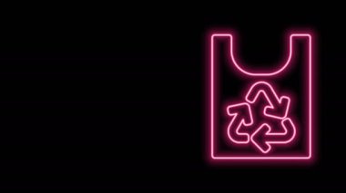 Siyah arkaplanda izole edilmiş geri dönüşüm simgesiyle parlayan neon hattı plastik torba. Geri dönüşüm sembollü çanta. 4K Video hareketli grafik canlandırması