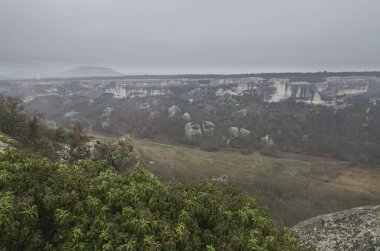 Eske şehir-Kermen Kırım dağlarında mağara