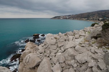 Simeiz yakınlarında kayalar (Kırım))