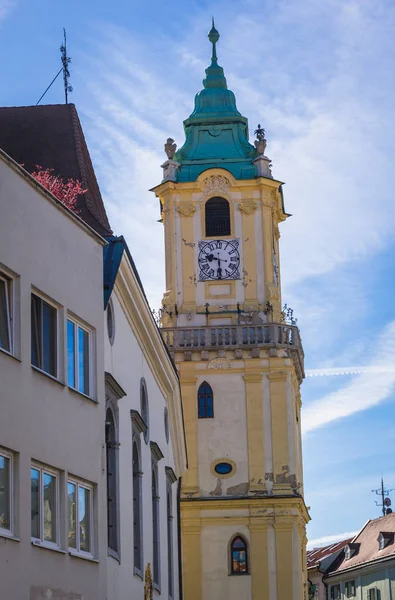 Antiguo Edificio Del Ayuntamiento Plaza Principal Parte Histórica Ciudad Bratislava — Foto de Stock
