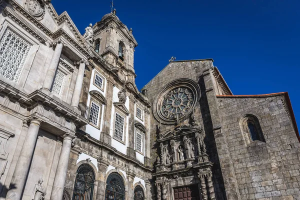 Die Kirche Des Heiligen Franziskus Rechts Und Die Kirche Des — Stockfoto