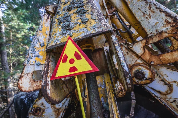 Guscio Altamente Contaminato Afferrare Nella Città Pripyat Chernobyl Exclusion Zone — Foto Stock