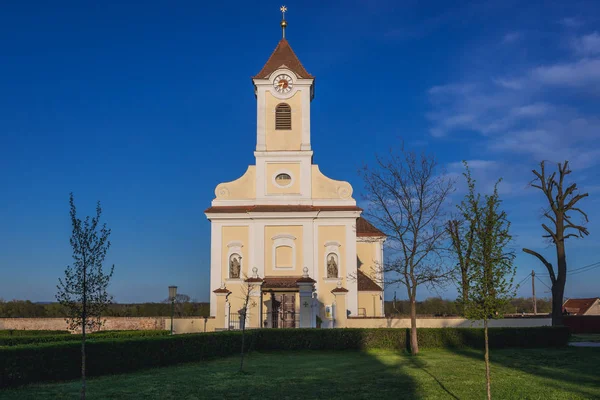 Eglise Sainte Hélène Dans Village Rabensburg Autriche Près Frontière Slovaque — Photo