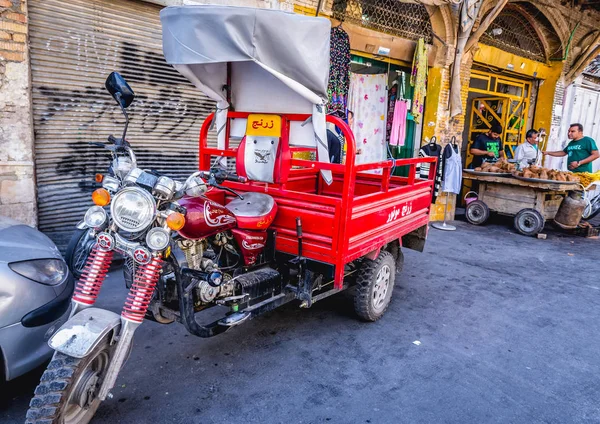 Shiraz Iran Oktober 2016 Motorrad Mit Gepäckträger Auf Der Straße — Stockfoto