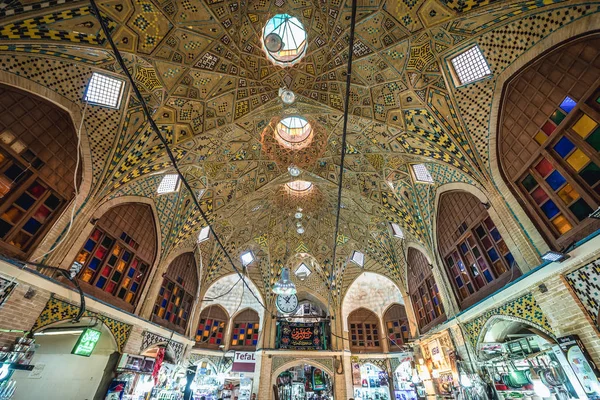 Großer Basar in Teheran — Stockfoto