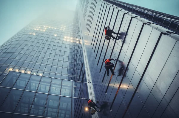 Office building cleaners in Warsaw — Stock Photo, Image