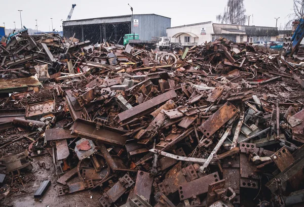 Scrap yard in Warsaw — Stock Photo, Image