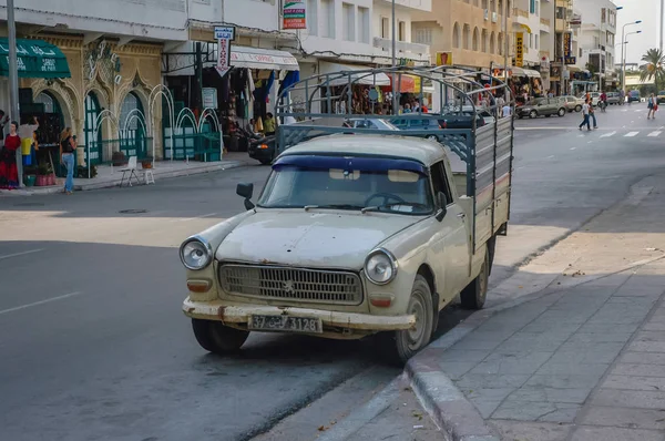 Auto in Sousse — Stockfoto