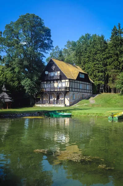 Villaggio turistico a Lansk — Foto Stock