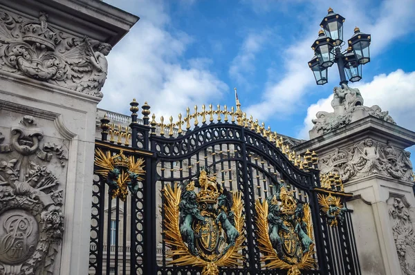 Palacio de Buckingham en Londres — Foto de Stock