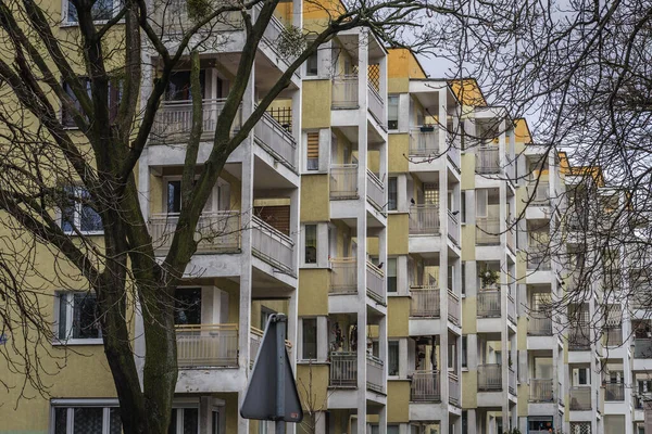 Polonya Nın Torun Şehrindeki Apartman Dairesinin Dış Görünüşü — Stok fotoğraf