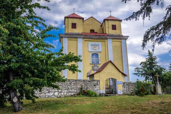 Zhvanets Ucrânia Junho 2017 Vista Exterior Igreja Imaculada Conceição Aldeia — Fotografia de Stock