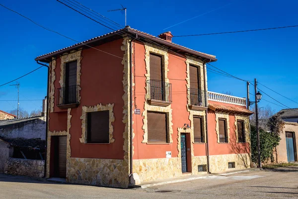 Penalba San Esteban Ισπανία Ιανουαρίου 2019 Οικιστικό Κτίριο Στο Χωριό — Φωτογραφία Αρχείου