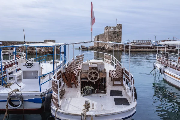 Båt Småbåtshamn Byblos Libanon Äldsta Städerna Världen Med Antika Ruiner — Stockfoto
