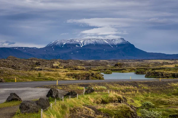 Góra Blafjall Widziana Drogi Niedaleko Reykjahlid Islandia — Zdjęcie stockowe