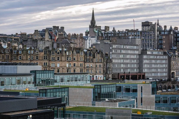 Des Immeubles Bureaux Modernes Vieille Ville Édimbourg Écosse Royaume Uni — Photo