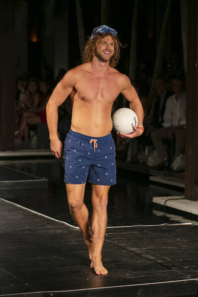 A model walks the runway for Maaji Summer collection 2018 fashion show during Funkshion Swim 2017 in Miami Beach at the Setai Hotel on July 23rd, 2017