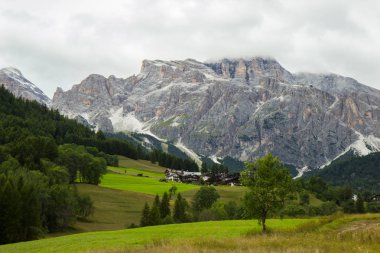 Dolomites Alpler, Unesco doğal mirası çarpıcı görünümü