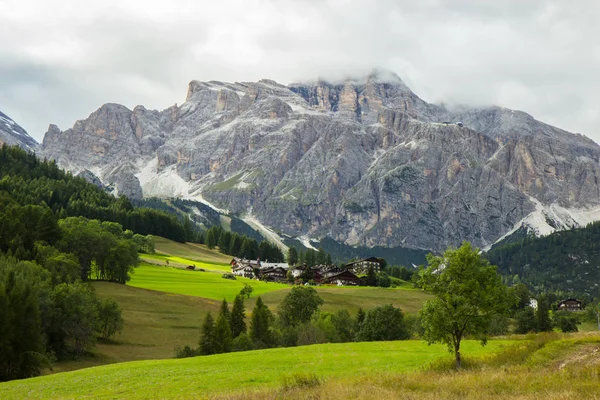 Vista Deslumbrante Dos Alpes Das Dolomitas Património Natural Unesco — Fotografia de Stock