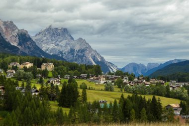 Dolomites Alpler, Unesco doğal mirası çarpıcı görünümü
