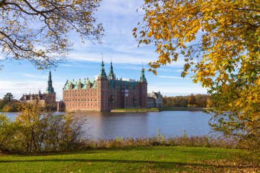 Beuatiful görünümü Fredensborg Sarayı Hilleroed, Danimarka
