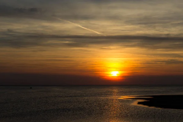 Pôr Sol Sobre Mar Norte Jutlândia Norte Dinamarca — Fotografia de Stock