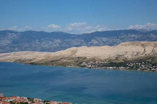 Pag, Hırvatistan'ın şehrin görünümü — Stok fotoğraf