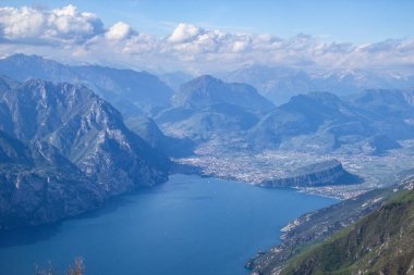 Lake Garda Monte Baldo, İtalya'dan görünüm