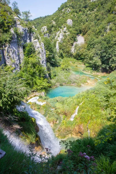 Waterfalls in the Plitvice lakes National Park — Stock Photo, Image