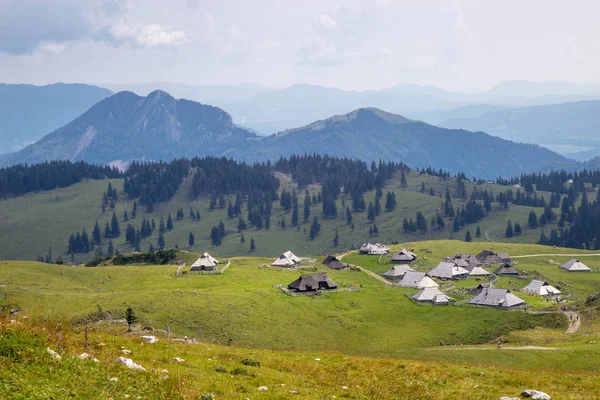 Hermosa vista de Velika Planina en Eslovenia — Foto de Stock